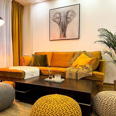 Big Company Old Town Treasure Renovated Apartment Белград Екстериор снимка